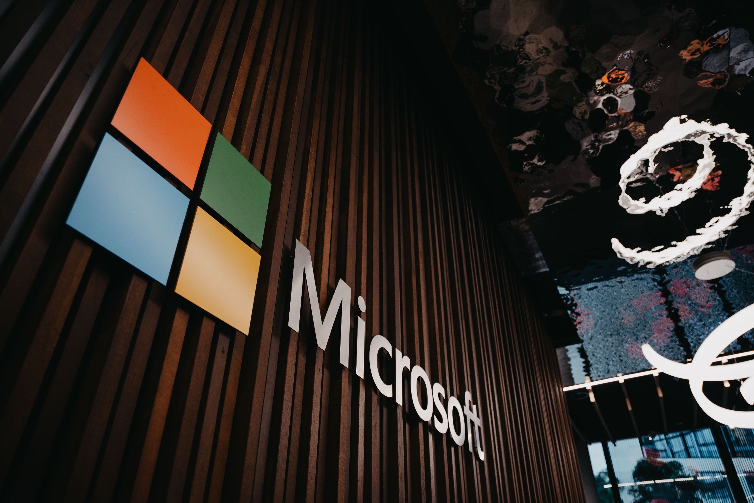 Microsoftu se daří! Oznámil rekordní tržby